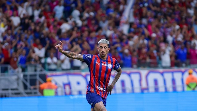 Kike Olivera marcou seu primeiro gol no quinto jogo pelo Bahia (Foto: Márcio José/AGIF)